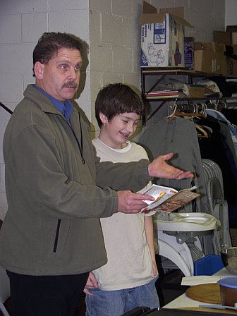 Asbury Men's Cooking Demo 2007: Pastor John's family night pizza